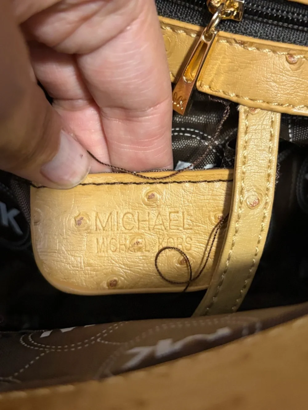 Michael Kors Hamilton Light Tan Ostrich Embossed Leather Tote Gold Hardware - Picture 13 of 15